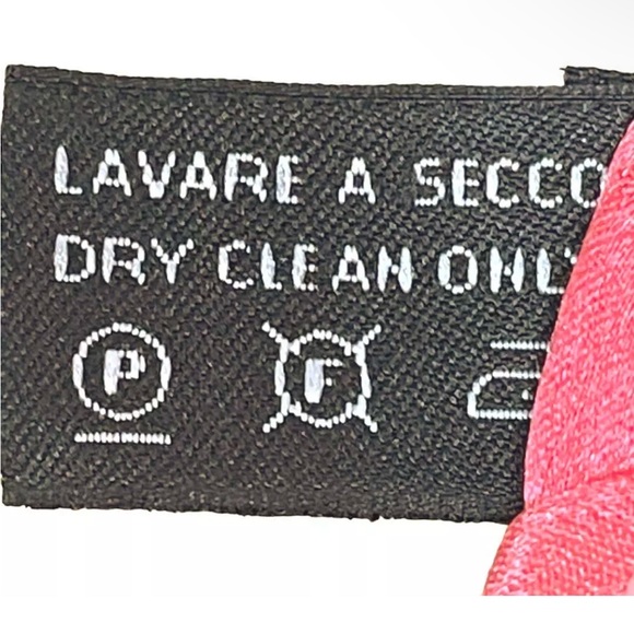 Gucci Pink Silk Scarf w/ a Bamboo Heart Scarf Ring - Picture 7 of 7